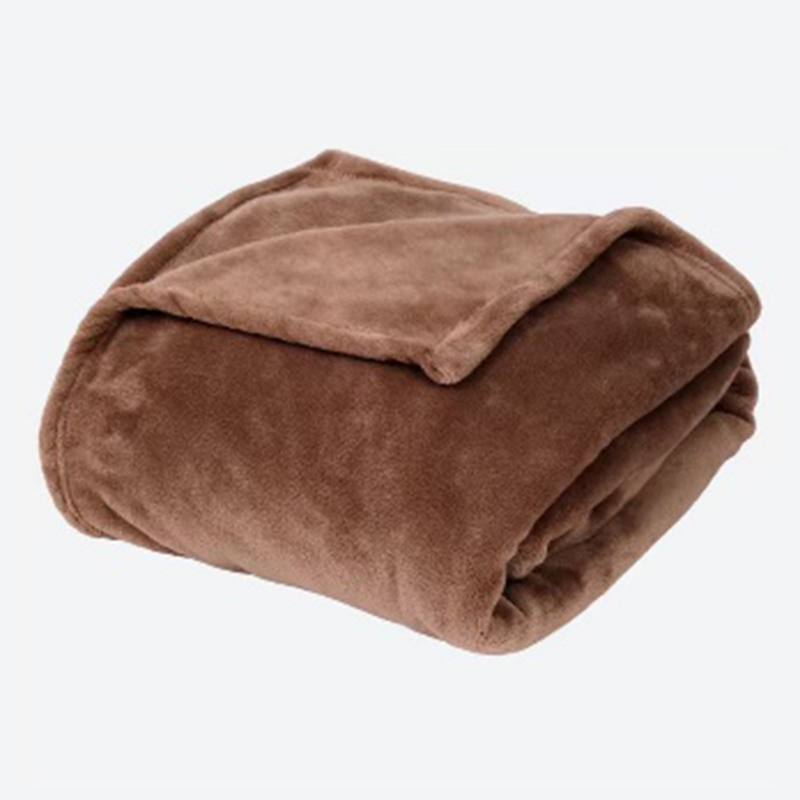 Flannel Throw Blanket (2)